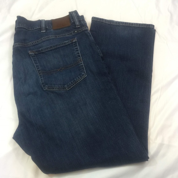 Lucky Brand Other - Lucky Brand Dark Wash 181 Relaxed Straight Leg